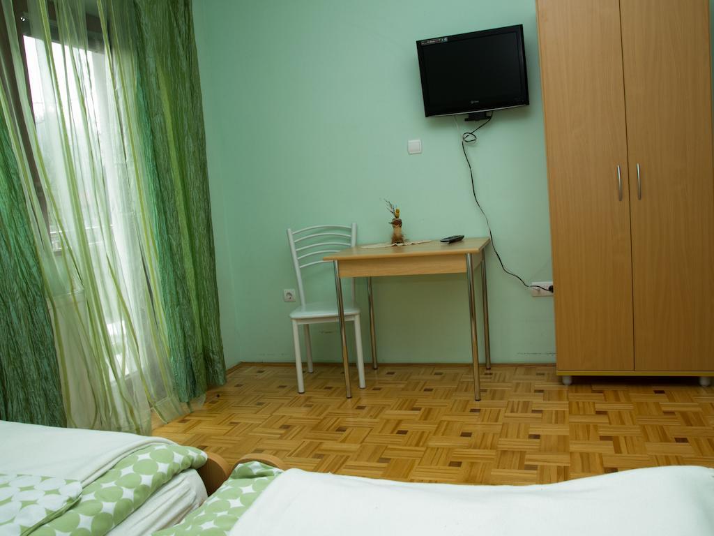 Guest House Pri Treh Lipah プトゥイ 部屋 写真